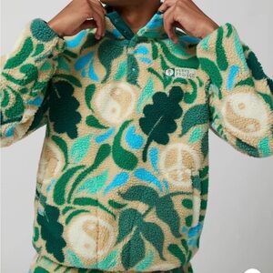 Parks Project Peace Leaves Fleece Mock Neck Sweatshirt